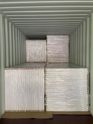ألواح رغوة خفيفة و صلبة من الـ PVC OEM للداخل والخارج